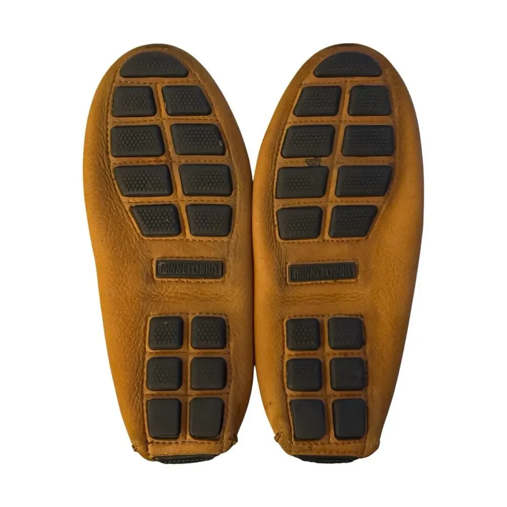 Minnetonka Moosehide Leather Moccasin Driving Knob Nub Tan Oil Rubbed Mens 10